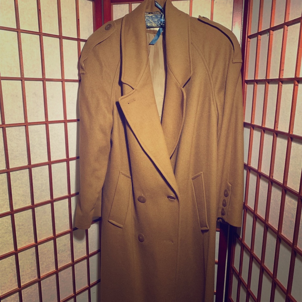 Women’s double breasted wool coat